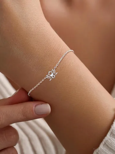 Vista 2 de ChicSilver - Pulsera delicada con cadena de eslabones de plata esterlina, personalizada con corazón, estrella, luna, punto o loto pequeños, plata