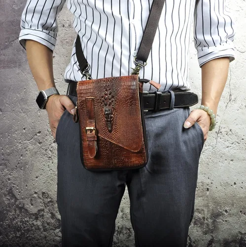 Vista 3 de Le'aokuu Riñonera de cuero genuino para hombre, bolso de hombro pequeño mensajero para teléfono, cinturón, Camel de cocodrilo grande