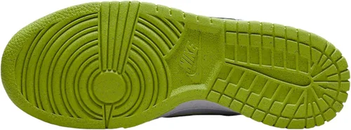 Vista 67 de Nike Kid's Dunk Low Sneaker