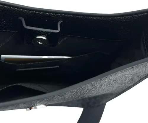 Vista 4 de Michael Kors Jet Set Small North South Messenger Crossbody Negro MK Signature, Negro