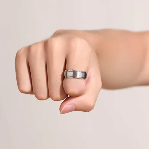 Vista 5 de Adreamz Anillo giratorio de acero inoxidable negro y azul de 0.315 pulgadas para hombres y mujeres, cepillado para aliviar la ansiedad para hombre