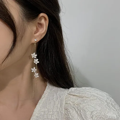 Vista 6 de Pendientes de gota de flores, aretes de trébol de plata 925, aretes lineales, aretes colgantes de flores, aretes delicados, aretes florales, aretes