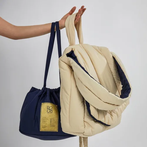 Vista 5 de ROROANCO Bolsa de hombro acolchada para mujer, ligera, convertible en mochila, bolsa cruzada de viaje