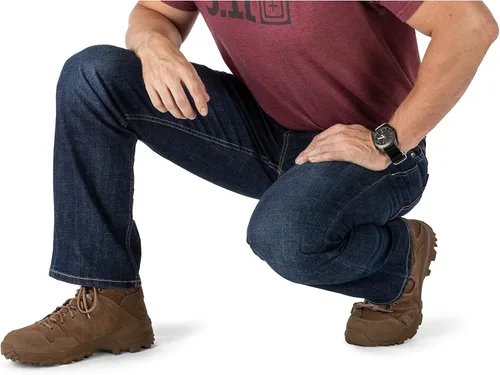 Vista 4 de 5.11 Tactical Defender-Flex Jeans rectos, tela elástica mecánica, bolsillos clásicos, estilo 74477