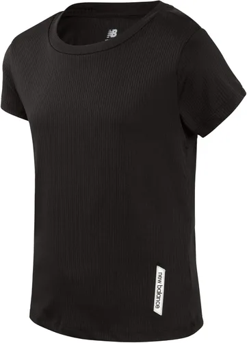 Vista 4 de New Balance Conjunto de falda para niña, 2 piezas, camiseta de manga corta y falda pantalón (talla 7-16)