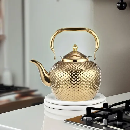 Vista 5 de Tetera para estufa, hervidor de té de acero inoxidable de grado alimenticio, tetera de metal de 2.1 cuartos de galón con colador para té fácil, Oro