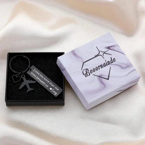 Vista 6 de Booornainde Llavero personalizado para parejas, regalo de relación de larga distancia, regalo para novio, novia, llavero perfecto para parejas