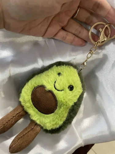 Vista 5 de Bonito llavero de peluche de aguacate llavero de cosas de 6 pulgadas