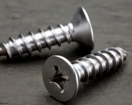 Vista 3 de BCP Fasteners 100 unidades de tornillos para madera Phillips de cabeza plana de 1/2" inoxidable #6 (BCP16)