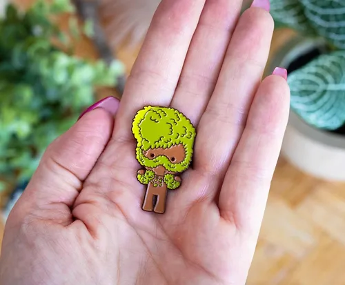 Vista 4 de Marvel Studios I Am Groot - Pin esmaltado exclusivo de edición limitada Broche de metal accesorios para mochila, ropa, sombreros Regalos