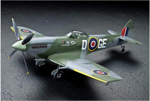 Vista 2 de Supermarine Spitfire Mk.xvie - 1:32 Aeronave - Tamiya