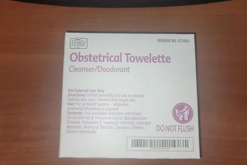 Vista 2 de PDI Toallas obstétricas, caja de 100