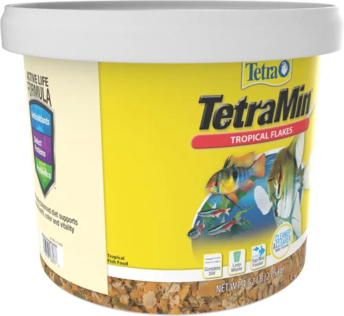 Vista 3 de TetraMin Alimento en escamas tropicales nutricionalmente equilibrado para peces tropicales, 4.52 libras Complete Daily Diet For Top-And-Mid