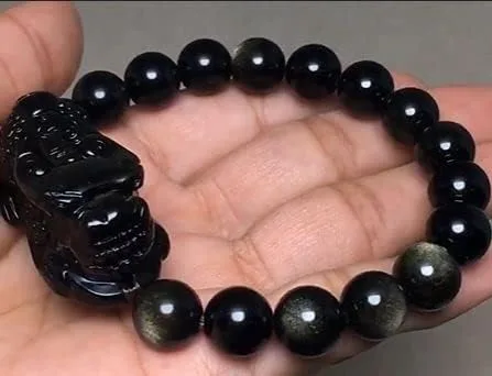 Vista 2 de Pulsera Feng Shui Pixiu Pulsera de dragón de la buena suerte Dije de piedra de energía natural de obsidiana dorada Joyería de pareja Obsidiana