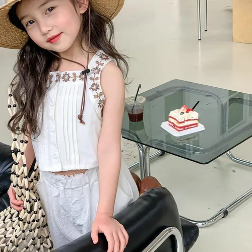 Vista 3 de TBUIALL Suéteres de otoño para niña pequeña, pantalones cortos con volantes rojos, trajes de color sólido, ropa de Pascua para niño, Navidad