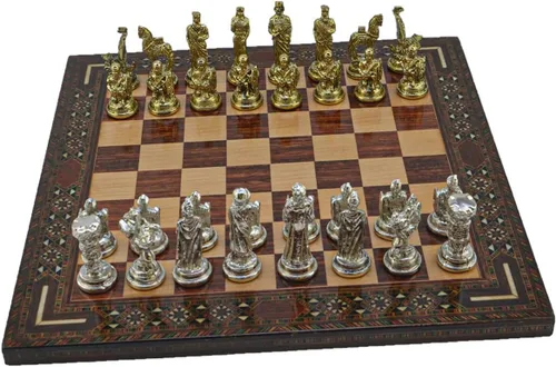 Vista 3 de Figuras históricas de Troy-Spartan - Juego de ajedrez de metal para adultos, piezas frescas hechas a mano y tablero de ajedrez de madera maciza Rosa