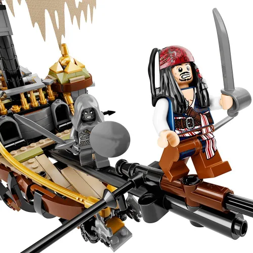 Vista 5 de Barco LEGO para armar, Piratas del Caribe, Silent Mary 71042