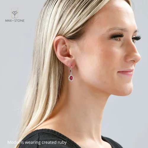 Vista 5 de MAX + STONE - Aretes colgantes ovalados de plata de ley 925 con halo y explosión de sol para mujer, piedra natal de 0.315 x 0.236 in con cierre
