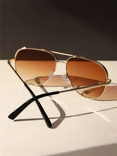 Vista 4 de ADE WU Gafas de sol estilo aviador retro de gran tamaño para mujer, clásicas, negras, doradas, de metal, vintage, grandes pilotos