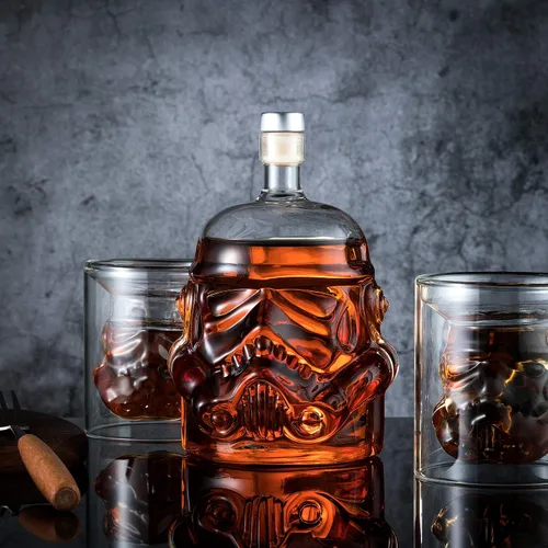 Vista 4 de Juego de decantador de whisky transparente creativo con 2 vasos, regalos para hombres, carafe de whisky con 4 piedras de whisky y pinza, carafe