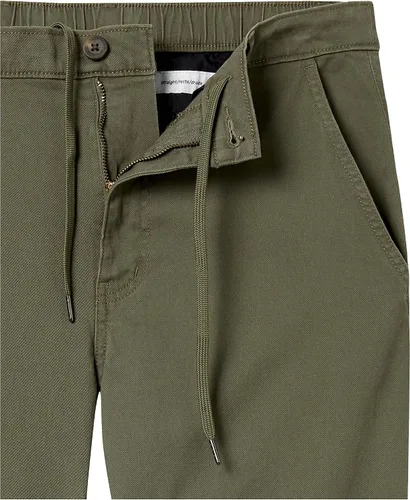 Vista 5 de Tienda Essentials Pantalón deportivo de corte recto para hombre