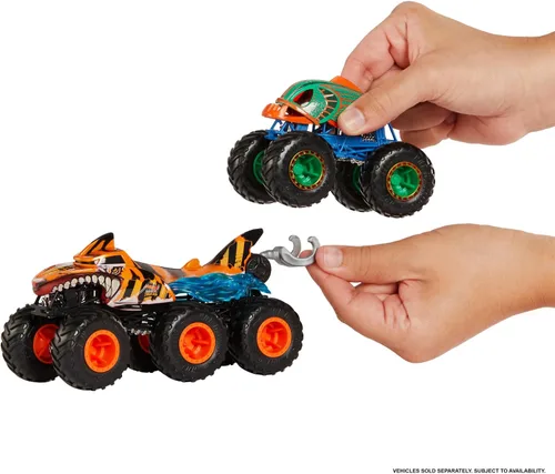 Vista 4 de Hot Wheels, Monster Trucks - Camión de remolque sorpresa a escala 1:64 con 6 ruedas (no se puede elegir el modelo)