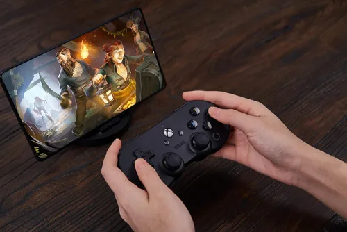 Vista 7 de 8Bitdo Sn30 Pro for Xbox cloud gaming on Android (includes clip) - Android