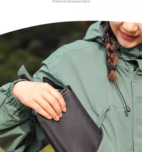 Vista 6 de Taburete plegable portátil, pequeño taburete portátil para adultos, pesca, senderismo, jardinería y playa con bolsa de transporte, soporta hasta 265