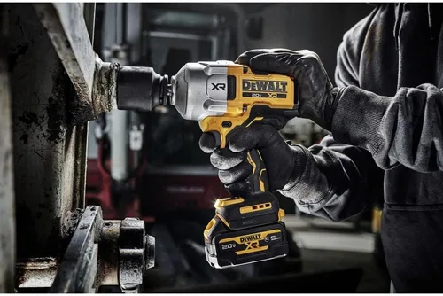 Vista 6 de DEWALT Llave de impacto inalámbrica de 20 V MAX, 1/2" con anillo de seguridad, alto torque, sin escobillas, herramienta desnuda solamente (DCF961B)
