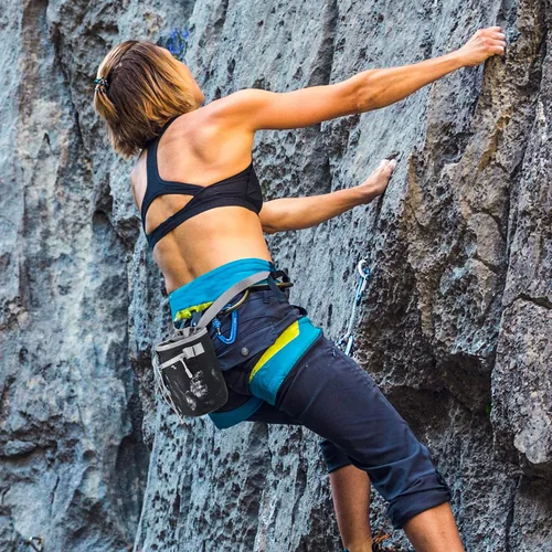 Vista 7 de Bolsa de tiza para escalada en roca, bolsa de bouldering, 2 cremalleras impermeables para gimnasia, ajuste cruzado y levantamiento (grande)