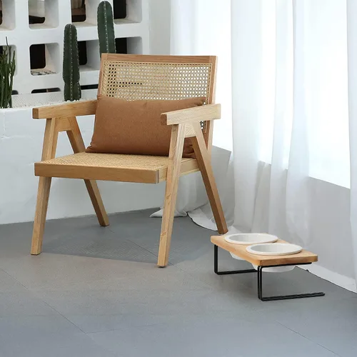 Vista 8 de FUKUMARU - Cuencos de cerámica elevados para gatos, cuencos con una inclinación de 15º para agua y comida en soporte de madera, juego para gatos