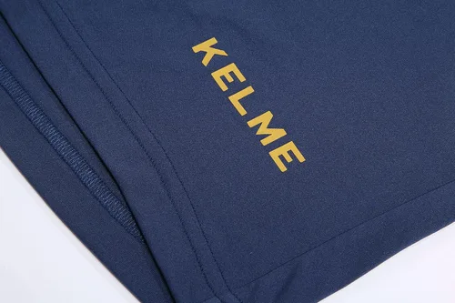 Vista 6 de KELME Conjunto de uniforme de fútbol para niños, adultos, niños y niñas, camiseta de fútbol y pantalones cortos, equipo deportivo atlético, camiseta