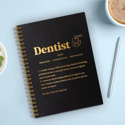 Vista 4 de Dentist Definition - Cuadernos en espiral de tapa dura de 160 páginas, regalo inspirador para dentistas, higienista dental, apreciación de graduados