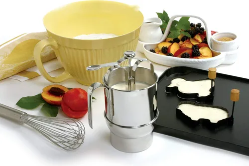 Vista 4 de Norpro Dispensador de jarra de gofres para panqueques de 4 tazas de acero inoxidable 18/10