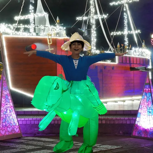 Vista 3 de LETSGLOW Disfraz de dinosaurio para niños inflable T-Rex dinosaurio de Halloween con luces LED cosplay para niños