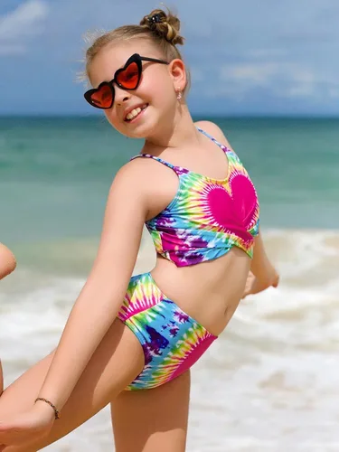Vista 3 de SOLY HUX Traje de baño de 2 piezas para niña, teñido anudado, estampado de corazón, conjunto de bikini cruzado