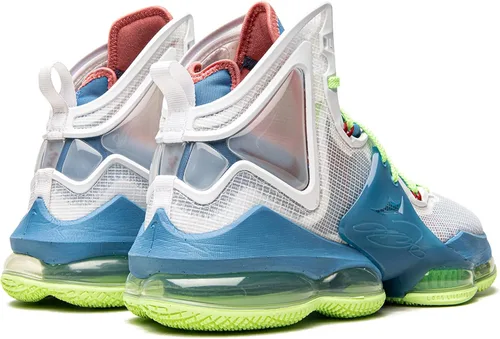 Vista 3 de Nike Tenis de baloncesto Lebron XIX de 19 pulgadas Space Jam para hombre