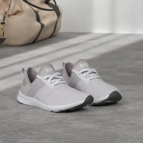 Vista 2 de New Balance FuelCore Nergize V1 - Zapatillas deportivas de mujer