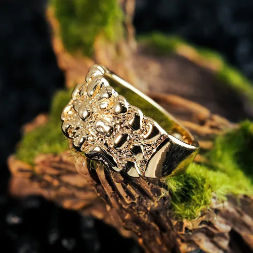 Vista 5 de Anillo de pepita chapado en oro, estilo hip hop, anillo chapado en oro de 14 quilates para hombres y mujeres, disponible en tamaños 7 a 12, metal