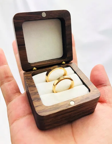 Vista 5 de Caja de anillo de boda, caja de anillo de compromiso de madera, caja de anillo de madera maciza hecha a mano para almacenamiento de anillos de boda