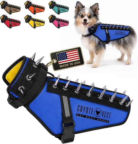 Vista 13 de CoyoteVest Chaleco Protector de Arnés para Perro, Accesorios Reflectantes para Perro con Picos para Proteger a tu Mascota de Ataques de Rapaces