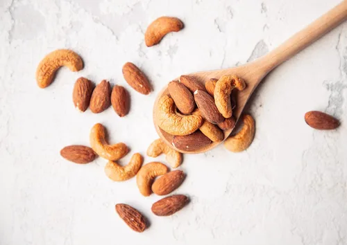 Vista 4 de Food to Live Mezcla de almendras orgánicas y anacardos, 8 onzas, nueces tostadas al horno con sal del Himalaya, sin OMG, mezcla rica en proteínas