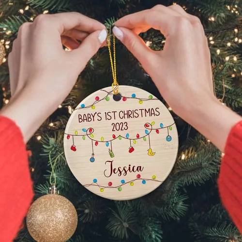 Vista 3 de Adorno de primera Navidad para bebé 2025, adorno personalizado de cerámica para primera Navidad con nombre y año, regalos de recuerdo para bebés