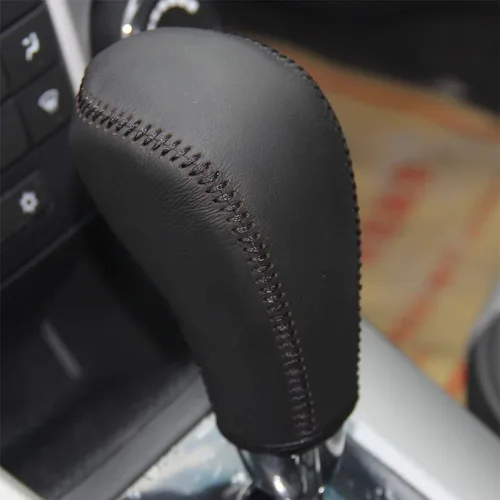 Vista 4 de Funda automática de cuero negro para Chevrolet Cruze 2011-2015 / para Chevrolet Aveo 2007-2011 (rosca negra de cuero negro)