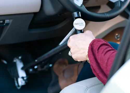 Vista 3 de QuicStick - Controles manuales portátiles para automóviles para discapacitados