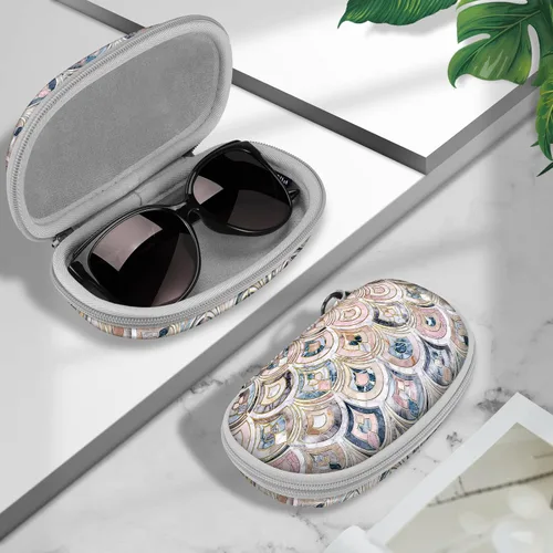 Vista 4 de Fintie Funda para lentes de sol con mosquetón, carcasa rígida a prueba de golpes, funda para gafas deportivas con cremallera de viaje