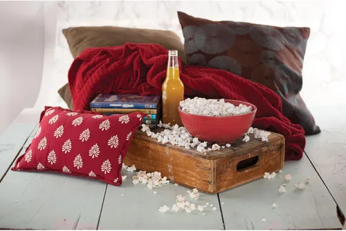 Vista 2 de Nordic Ware - Tazón para palomitas de una sola porción Quick Pop, rojo, 8 tazas