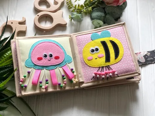 Vista 5 de Quiet Baby Book with Animals, Colors, Shapes, Felt book for fine motor skills, Montessori Toy, Toddler Activity Busy Book