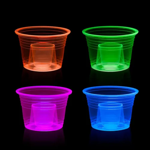 Vista 2 de Party Essentials Jager Blaster - Vasos de plástico suave, 3 onzas, 50 unidades, neón surtidos Variado neón