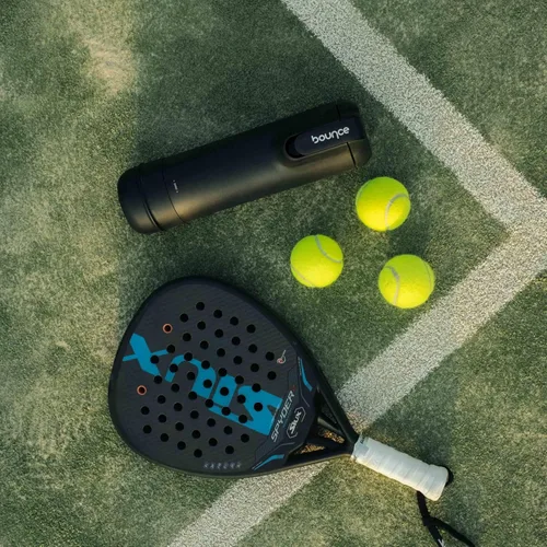 Vista 2 de Bounce Tube Padel - Presurizador de bolas - 3 x Vida útil - Rebote preservado - Bomba integrada - Fabricado en Francia